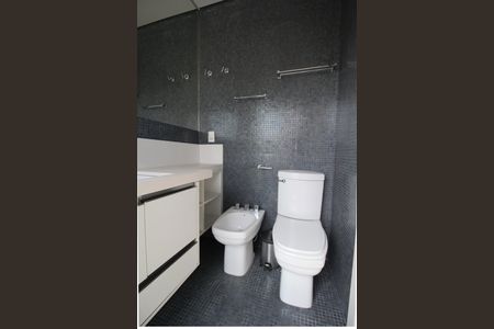 Apartamento para alugar com 70m², 2 quartos e 2 vagasBanheiro Suíte