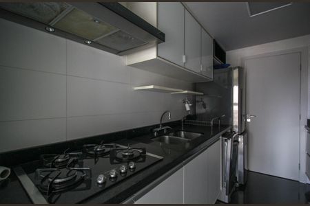 Apartamento para alugar com 70m², 2 quartos e 2 vagasCozinha - Armários