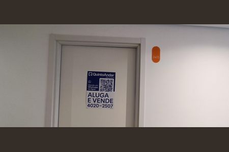 Apartamento à venda com 258m², 1 quarto e 1 vaga Apartamento à venda com 258m², 1 quarto e 1 vagaPlaca