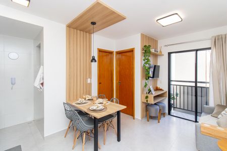 Sala/Cozinha de apartamento à venda com 1 quarto, 30m² em Vila Nova Carolina, São Paulo