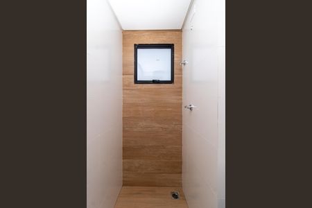 Apartamento à venda com 40m², 2 quartos e sem vaga Apartamento à venda com 40m², 2 quartos e sem vagaBanheiro