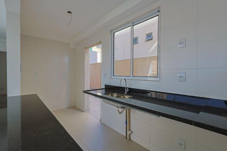 Apartamento à venda com 93m², 2 quartos e 2 vagas Apartamento à venda com 93m², 2 quartos e 2 vagasCozinha