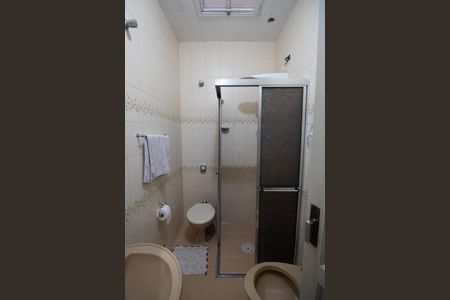 Casa à venda com 95m², 3 quartos e 2 vagasBanheiro 1