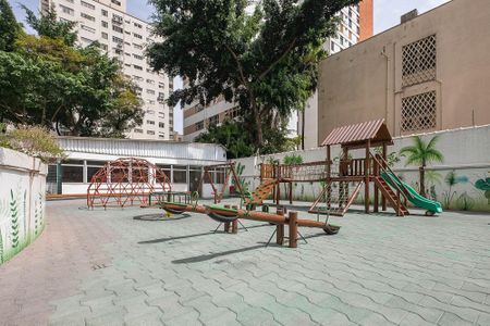 Apartamento à venda com 178m², 3 quartos e 2 vagas Apartamento à venda com 178m², 3 quartos e 2 vagasPlay