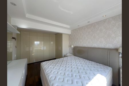 Apartamento à venda com 250m², 4 quartos e 4 vagasSuíte 4