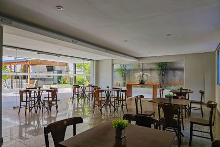 Apartamento à venda com 130m², 3 quartos e 2 vagas Apartamento à venda com 130m², 3 quartos e 2 vagasÁrea comum - Salão de festas