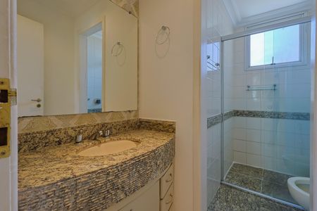 Apartamento à venda com 130m², 3 quartos e 2 vagas Apartamento à venda com 130m², 3 quartos e 2 vagasBanheiro