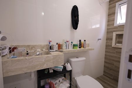 Apartamento para alugar com 130m², 4 quartos e 2 vagasBanheiro Suíte