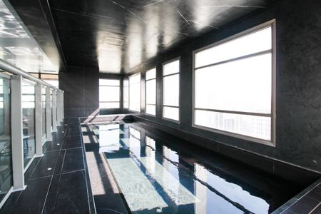 Studio para alugar com 41m², 1 quarto e sem vaga Studio para alugar com 41m², 1 quarto e sem vagaÁrea comum - Piscina