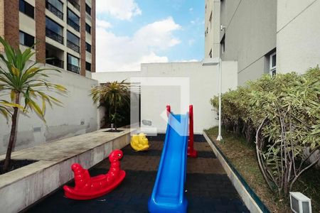 Apartamento à venda com 67m², 2 quartos e 1 vaga Apartamento à venda com 67m², 2 quartos e 1 vagaÁrea comum - Playground