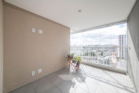 Apartamento à venda com 67m², 2 quartos e 1 vagaVaranda