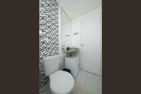 Apartamento à venda com 67m², 2 quartos e 1 vagaBanheiro Social