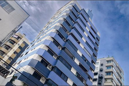 Apartamento para alugar com 274m², 3 quartos e 2 vagasFachada