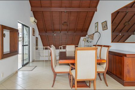 Apartamento para alugar com 274m², 3 quartos e 2 vagas2º Piso