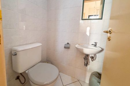 Apartamento à venda com 101m², 3 quartos e 2 vagasBanheiro de Serivço