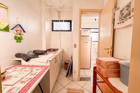 Apartamento à venda com 101m², 3 quartos e 2 vagasQuarto de Serviço