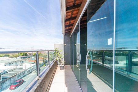 Apartamento à venda com 80m², 2 quartos e 1 vaga Apartamento à venda com 80m², 2 quartos e 1 vagaVaranda da Cobertura