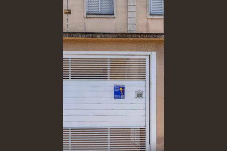 Apartamento à venda com 80m², 2 quartos e 1 vaga Apartamento à venda com 80m², 2 quartos e 1 vagaFachada e Placa