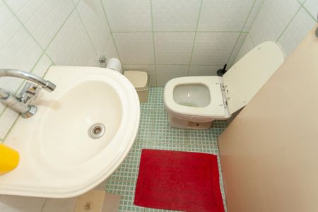 Casa à venda com 85m², 2 quartos e 2 vagasBanheiro 2