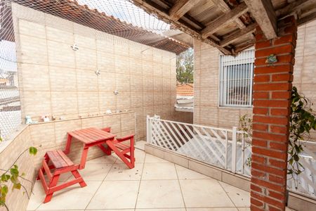 Casa à venda com 85m², 2 quartos e 2 vagasChurrasqueira