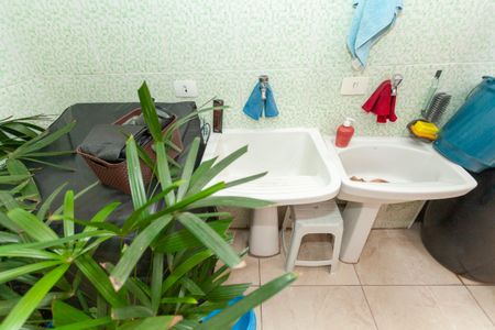 Casa à venda com 85m², 2 quartos e 2 vagasÁrea de Serviço