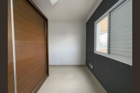 Apartamento à venda com 76m², 3 quartos e 2 vagasQuarto 2