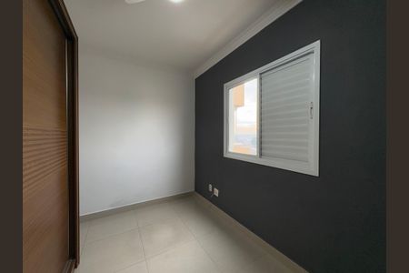 Apartamento à venda com 76m², 3 quartos e 2 vagasQuarto 2