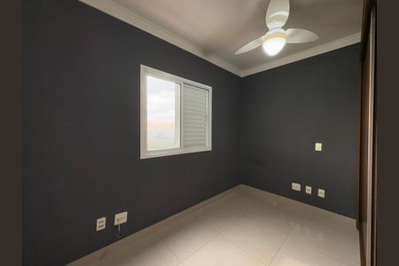 Apartamento à venda com 76m², 3 quartos e 2 vagasQuarto 2