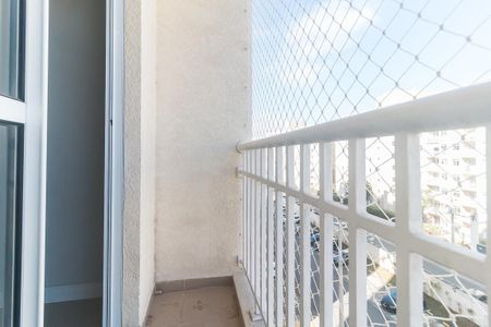 Sacada da Sala de apartamento para alugar com 2 quartos, 49m² em Vila Mogilar, Mogi das Cruzes
