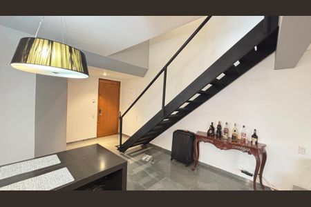 Apartamento à venda com 97m², 1 quarto e 1 vagaSala