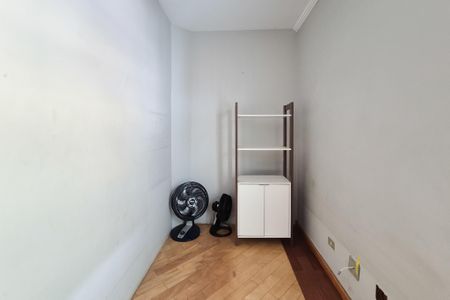 Casa à venda com 286m², 4 quartos e 5 vagasQuarto