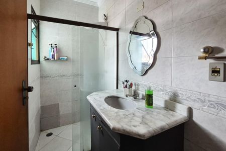 Casa à venda com 286m², 4 quartos e 5 vagasBanheiro da Suíte 1