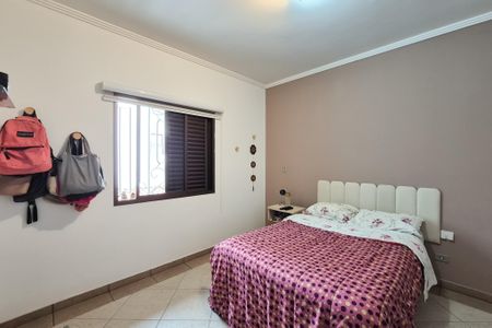 Casa à venda com 286m², 4 quartos e 5 vagasSuíte 3