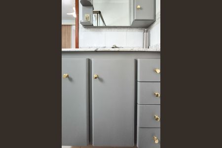 Casa à venda com 286m², 4 quartos e 5 vagasBanheiro da Suíte 2