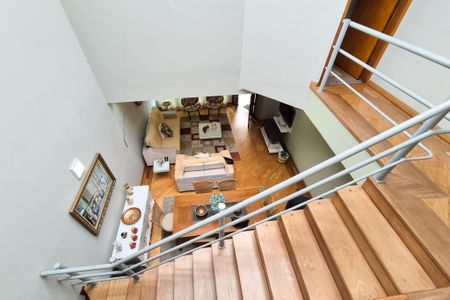 Casa à venda com 286m², 4 quartos e 5 vagasSala