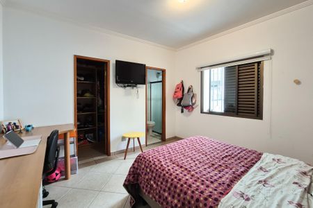 Casa à venda com 286m², 4 quartos e 5 vagasSuíte 3