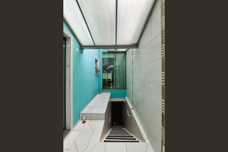 Casa à venda com 286m², 4 quartos e 5 vagasAcesso a garagem