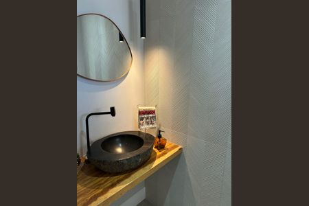 Apartamento à venda com 157m², 3 quartos e 2 vagasBanheiro