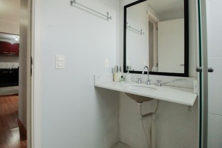 Apartamento para alugar com 64m², 2 quartos e 1 vaga Apartamento para alugar com 64m², 2 quartos e 1 vagaBanheiro