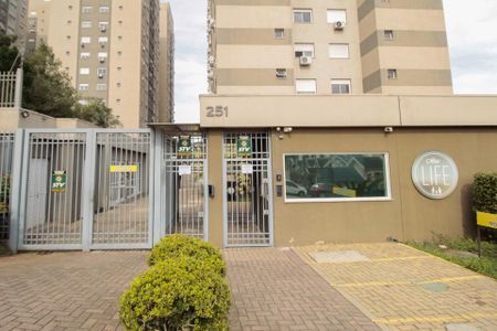 Apartamento para alugar com 64m², 2 quartos e 1 vaga Apartamento para alugar com 64m², 2 quartos e 1 vagaFachada e portaria