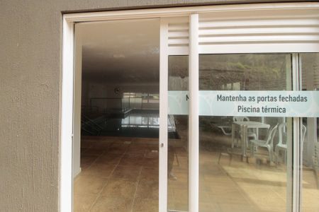 Apartamento para alugar com 64m², 2 quartos e 1 vaga Apartamento para alugar com 64m², 2 quartos e 1 vagaÁrea comum - Piscina Coberta