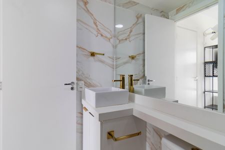 Apartamento para alugar com 28m², 1 quarto e sem vaga Apartamento para alugar com 28m², 1 quarto e sem vagaBanheiro da Suíte