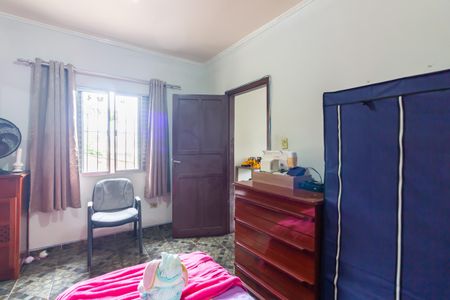 Casa à venda com 250m², 4 quartos e 5 vagas Casa à venda com 250m², 4 quartos e 5 vagasQuarto 2