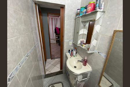 Apartamento à venda com 40m², 2 quartos e sem vaga Apartamento à venda com 40m², 2 quartos e sem vagaBanheiro