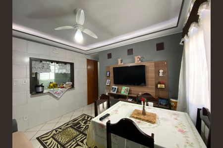 Apartamento à venda com 40m², 2 quartos e sem vaga Apartamento à venda com 40m², 2 quartos e sem vagaSala