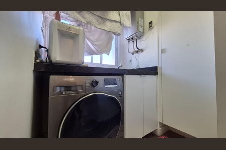 Apartamento à venda com 123m², 2 quartos e 2 vagasLavanderia