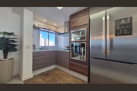 Apartamento à venda com 123m², 2 quartos e 2 vagasCozinha