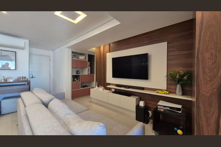 Apartamento à venda com 123m², 2 quartos e 2 vagasSala