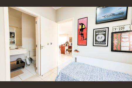 Casa de condomínio à venda com 230m², 4 quartos e 3 vagasSuite 4