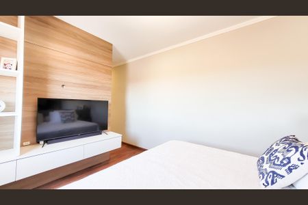 Casa de condomínio à venda com 230m², 4 quartos e 3 vagasSuíte 1